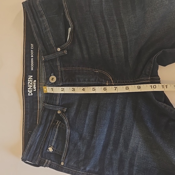 Denizen From Levis Women's Modern Boot Cut Dark Blue Denim Jeans Size 10 - Picture 9 of 12